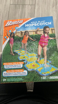 Banzai Aqua Blast Hopscotch