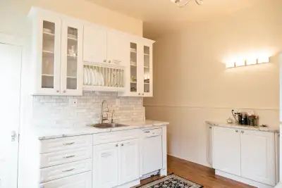 Available for dates within Nov 24 – April 1 (with possible extension) Stay in the heart of Uptown Sa...