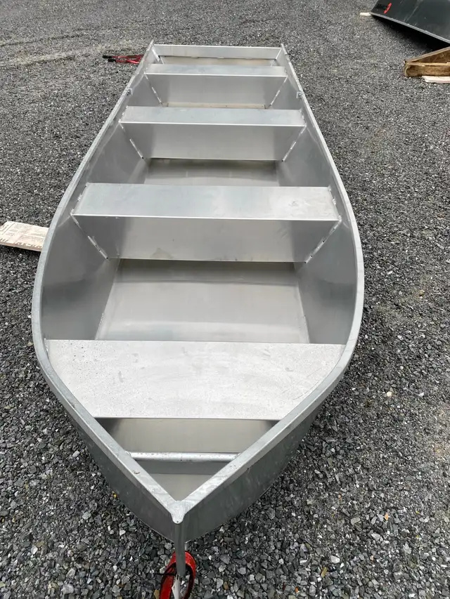 Chaloupe en aluminium soudé in Powerboats & Motorboats in Drummondville - Image 4