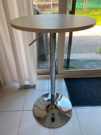 Set of 2  Bar tables- height adjustable