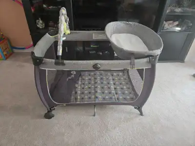 safety 1st playard and crib, View more