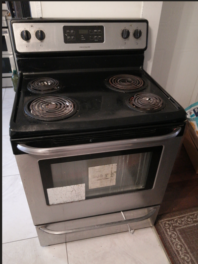 Cuisinière poêle Frigidaire, View more