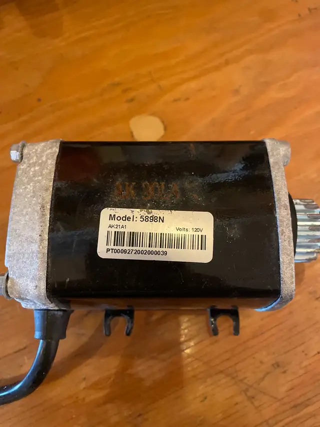 Démarreur électrique souffleuse in Snowblowers in Longueuil / South Shore - Image 3