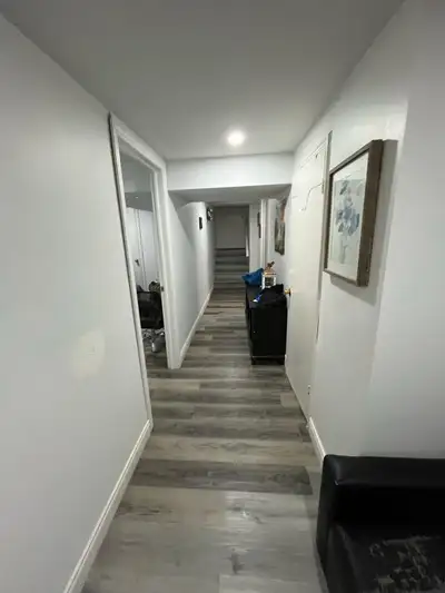 Clean Room available in Sharing from August 1st near St Clair