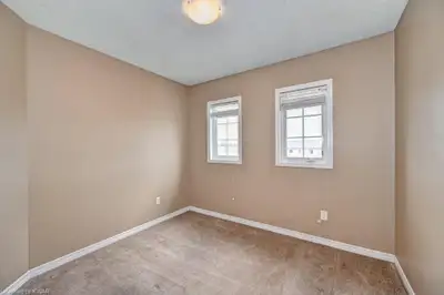 Room for Rent - Boys