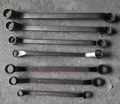 7 BOX END WRENCHES 1-WILLIAMS-15/16 -1 1/16 2-WILLIAMS-15/16 -7/8 3-GRAY -7/8 -11/16 4-DOUBLE X- 13/...