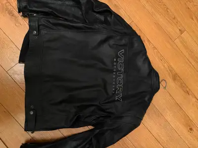 Selling my victory motorcycle leather jacket size xl. No longer have a bike. Asking $150 obo