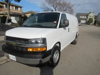 2023 Chevrolet Express 2500 full-size cargo van. Low mileage, only 35000 kms. No accidents, no dents...