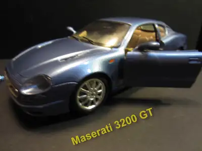 Maserati 3200 GT Coupe Diecast 1:18, View more