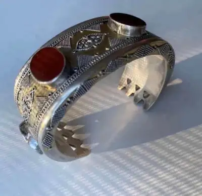 Vintage TURKMEN TEKKE OTTOMAN Silver Cuff with 4 Sard Cabuchons, View more