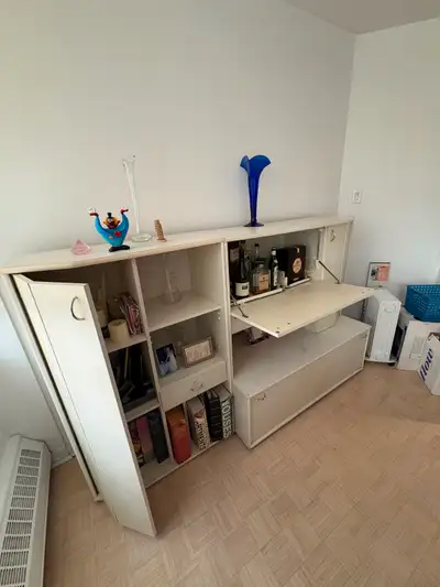 Wall unit - Vintage Yorkville, View more