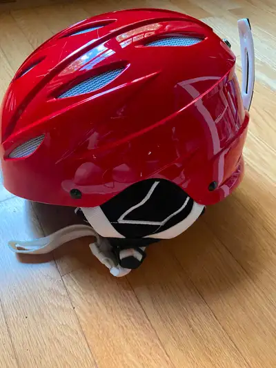 Louis Garneau Ski Helmut & Smith Goggles, View more