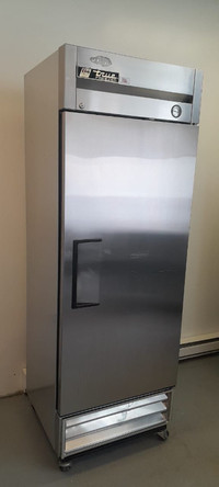Commercial True Single Door Freezer