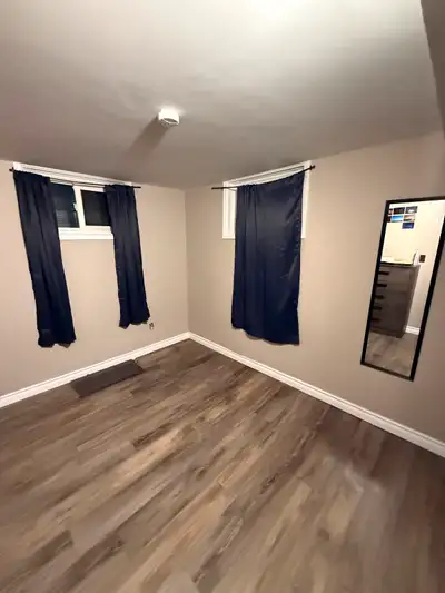 Room for rent (St. Catharines)