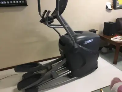 High end trainer for sale for $300. Everything works perfectly! Takes a dolly and 2-3 strong guys to...