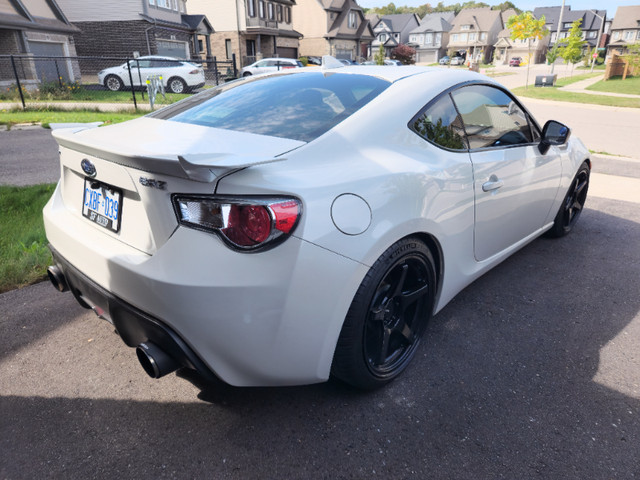 2016 SUBURU BRZ SPORT-TECH in Cars & Trucks in Kitchener / Waterloo - Image 2