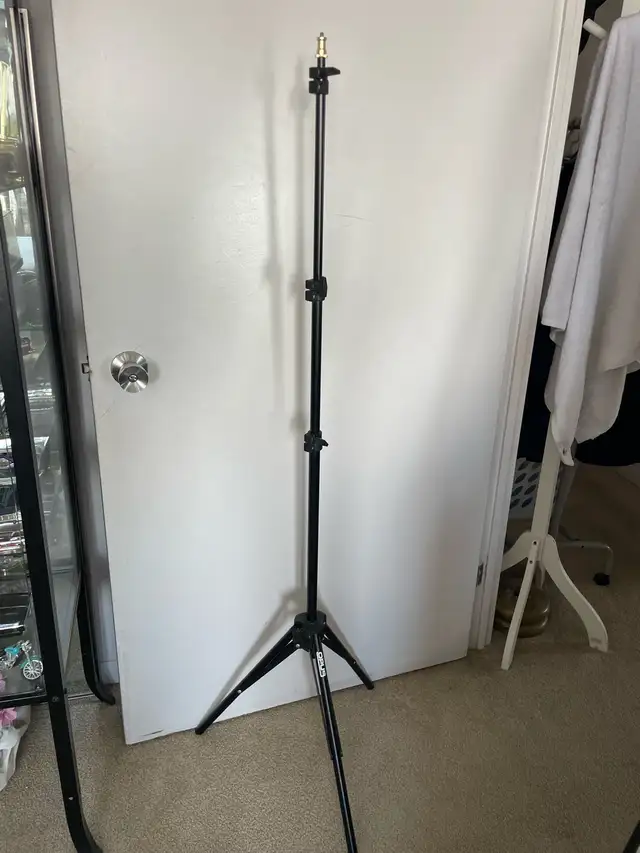 Opus tripod64352133233283123