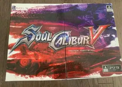 Aracde fightstick with original box. Only used a few times. Meet up in Stittsville only. Shipping an...