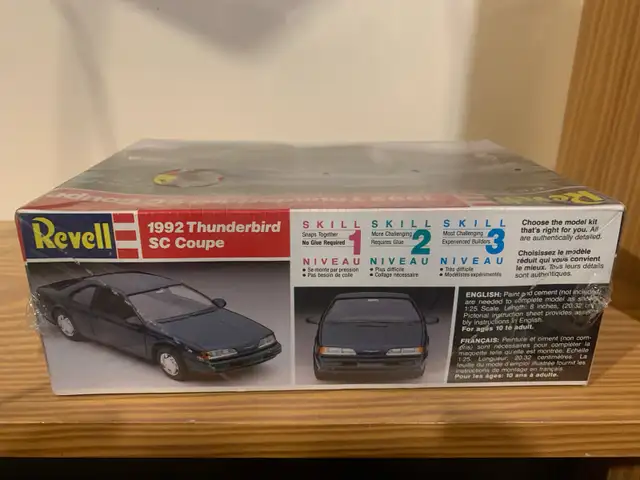 Revell 1992 Thunderbird SC Coupe in Toys & Games in Kitchener / Waterloo - Image 3