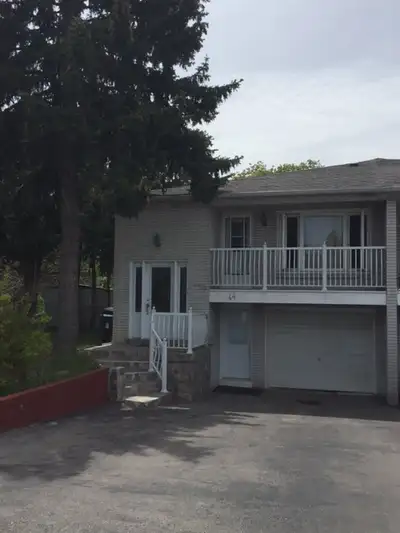 Finch & Don Mills - Spacious, bright 2-bedroom apartment – All i