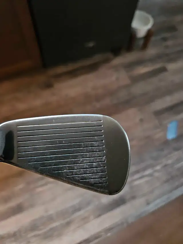 Taylormade p790 4 iron in Golf in Stratford - Image 4