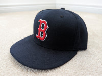 Size 7 1/4 MLB Boston Red Sox NewEra fitted hat.