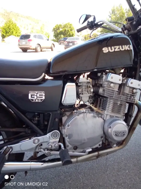 1980 GS750 Suzuki in Street, Cruisers & Choppers in Kamloops - Image 6