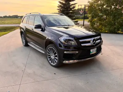 Selling my GL350 In good used condition Diesel, great on fuel for a big SUV Bluetooth Soft door clos...