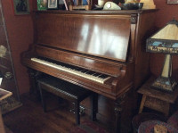 UPRIGHT PIANO