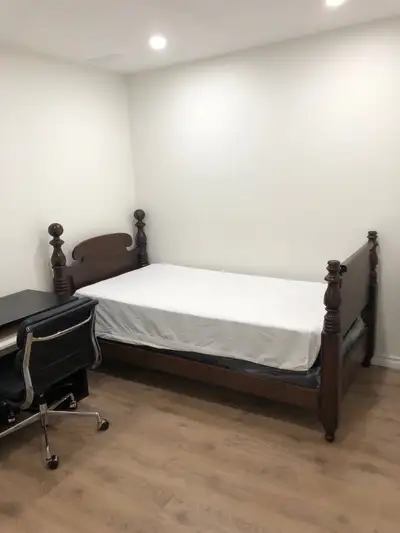 Private 1 bedroom basement all bills included furnished