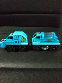 THOMAS AND FRIENDS STREET SWEEPER & RUBBISH TRUCK WOODEN