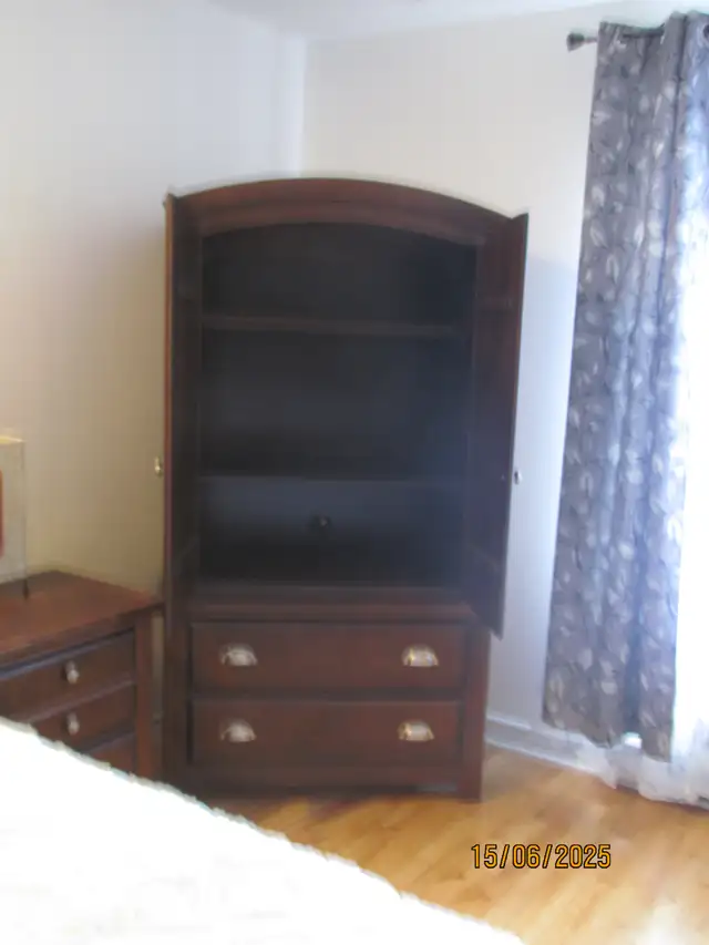 GRAND complete bedroom set 5 pieces in total63860080857345124