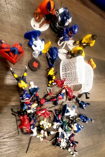 Hockey player figure lot., View more
