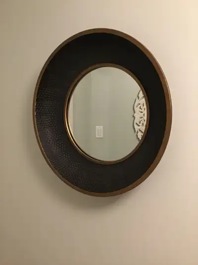 Round metal Black/Gold Mirror (size 22 inches), View more