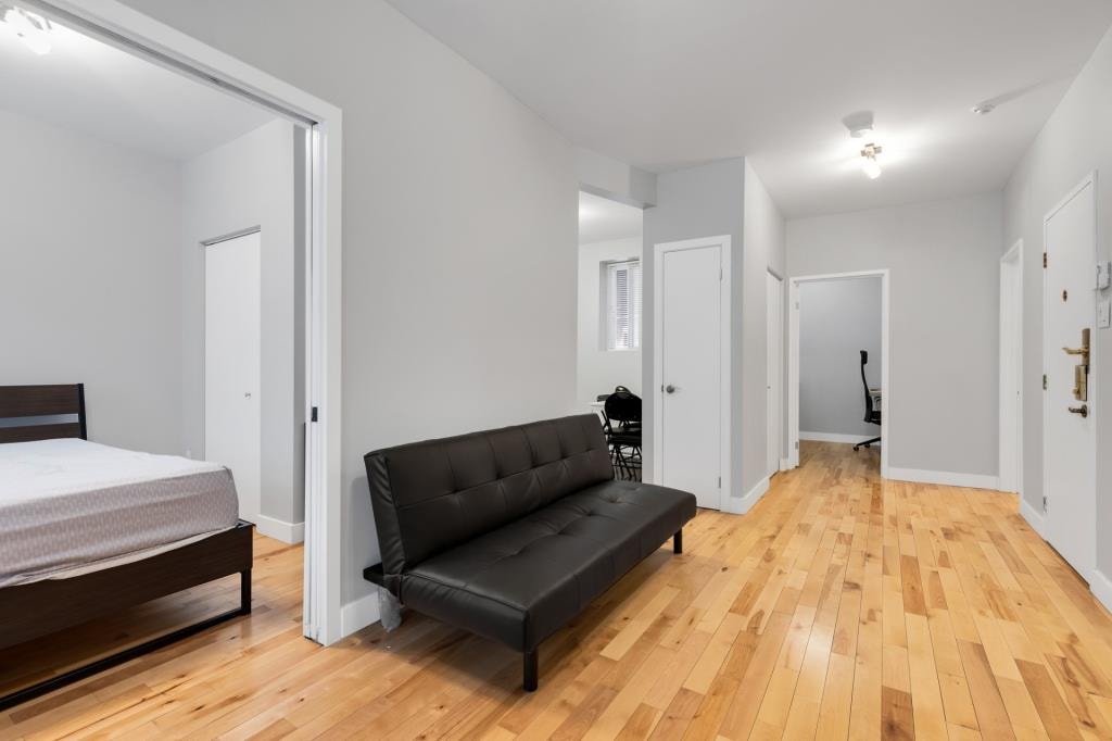 Condo meublé 2 chambres – NDG – Disponible le 1er octobre — photo 1