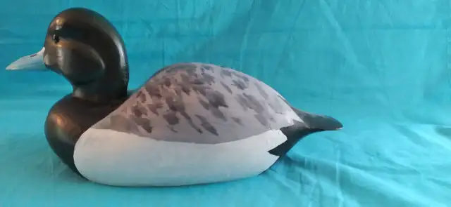 VINTAGE DUCK DECOY in Arts & Collectibles in Barrie - Image 2