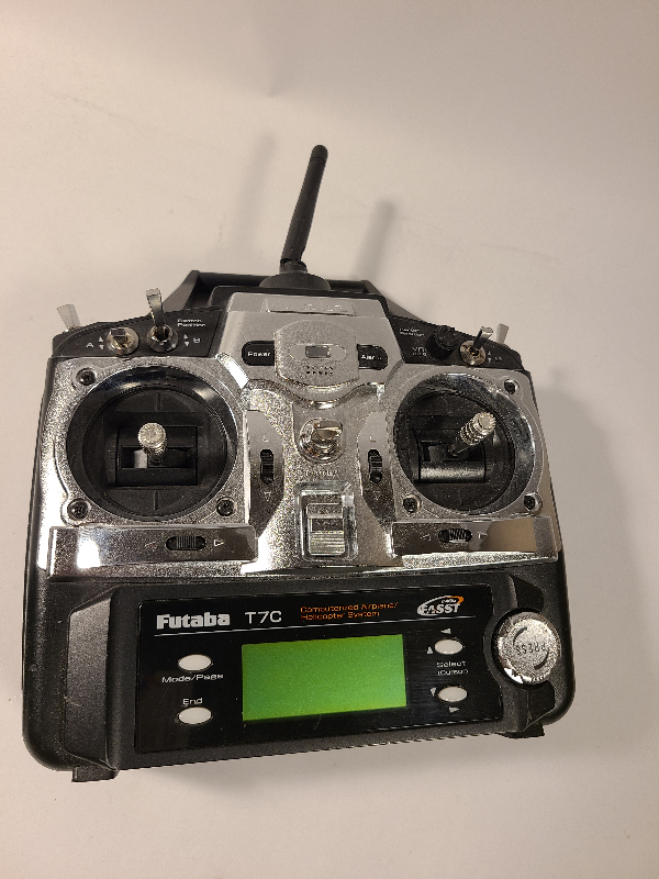 Futaba 7C 7-Channel 2.4GHz FASST Radio control System in Hobbies & Crafts in City of Toronto - Image 3