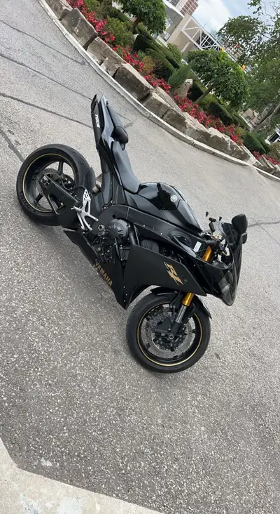 For Sale: 2008 Yamaha R1 – Excellent Condition Up for sale is my well-maintained 2008 Yamaha R1, a t...