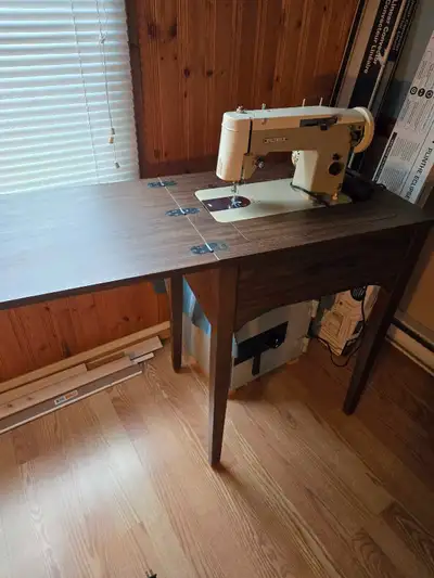 machine a coudre Omega de singer, View more