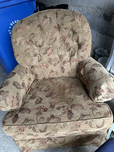 Vintage Chair - Excellent Condition, View more