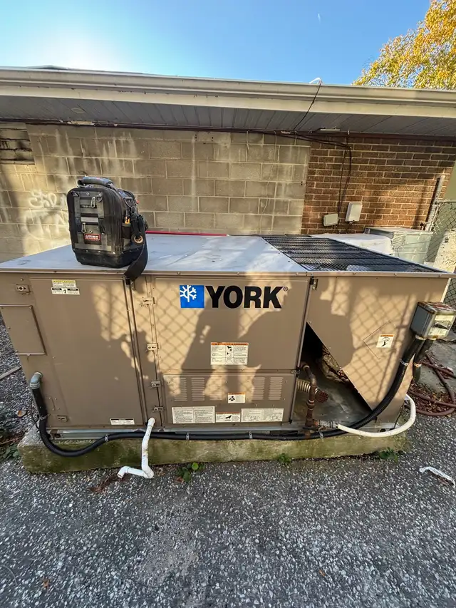 Commercial HVAC Contractor 