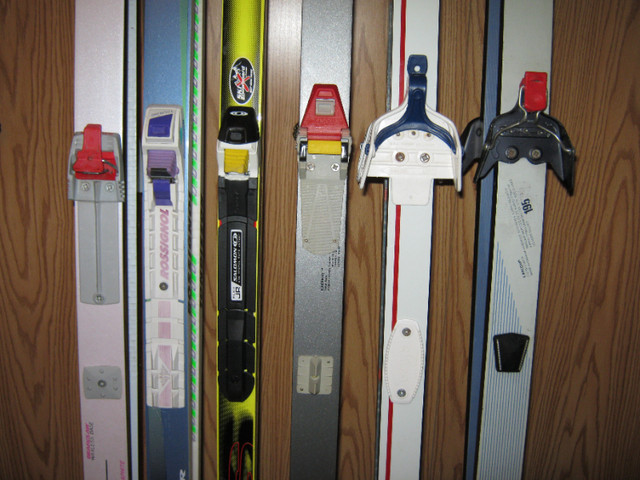 CROSS COUNTRY SKIS-INSTRUCTORS/TECHS SELL FAMILY GEAR in Ski in Winnipeg - Image 4