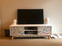 TV STAND!