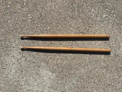 SET OF DRUM STICKS AND I KNOW I HAD 3 SO WHEN I FIND IT YOU GET ALL 3