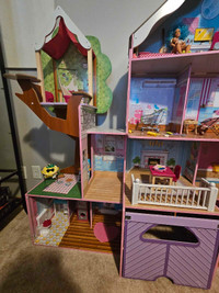 Costco Barbie/ Doll House
