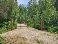 Gravel Driveway / Gates / Fencing