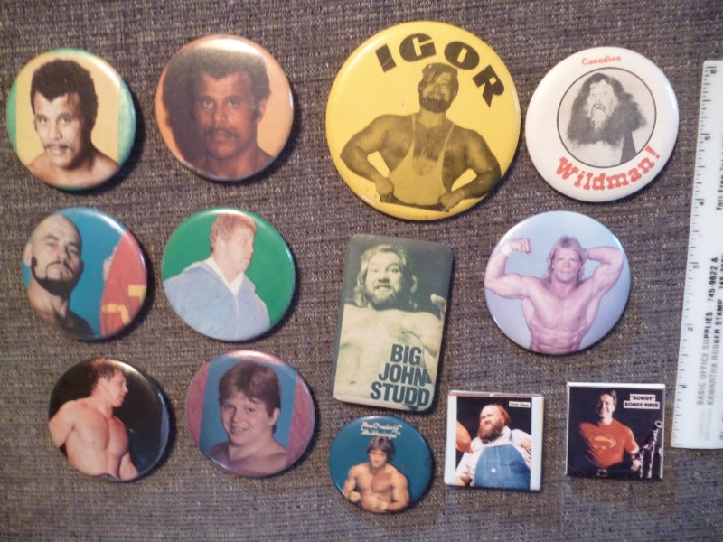 1970s 80’s Wrestling Pin lot x 13 Rocky Johnson Wildman Piper ++, photo 1