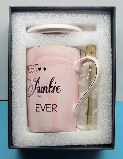 Sweet Love "Best Auntie Ever" Swirly Rose & Gold Mug with Lid, View more