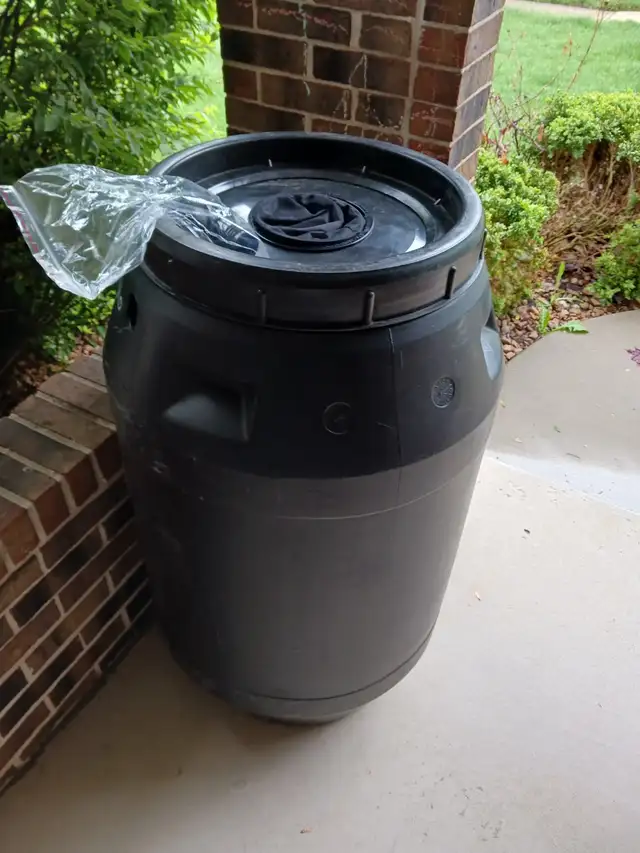 Collingwood, ON:  Repurposed Rain Catcher Barrel in Outdoor Tools & Storage in Owen Sound - Image 5