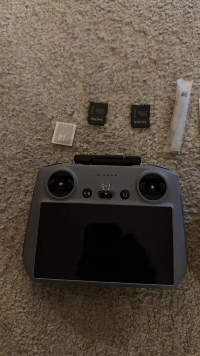 DJI Mini 4 Pro Fly More Combo+Extra battery in General Electronics in Lethbridge - Image 3